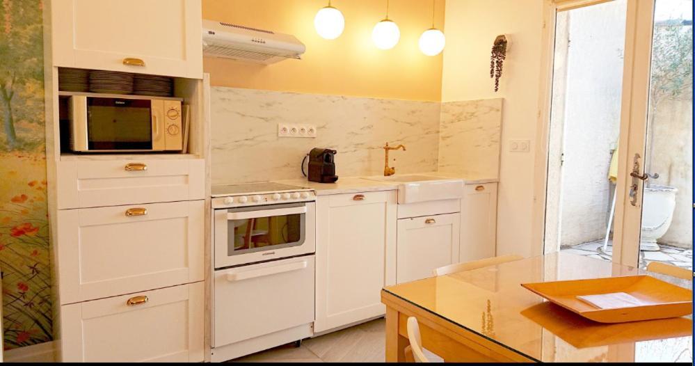 Clos Coutin Apartment